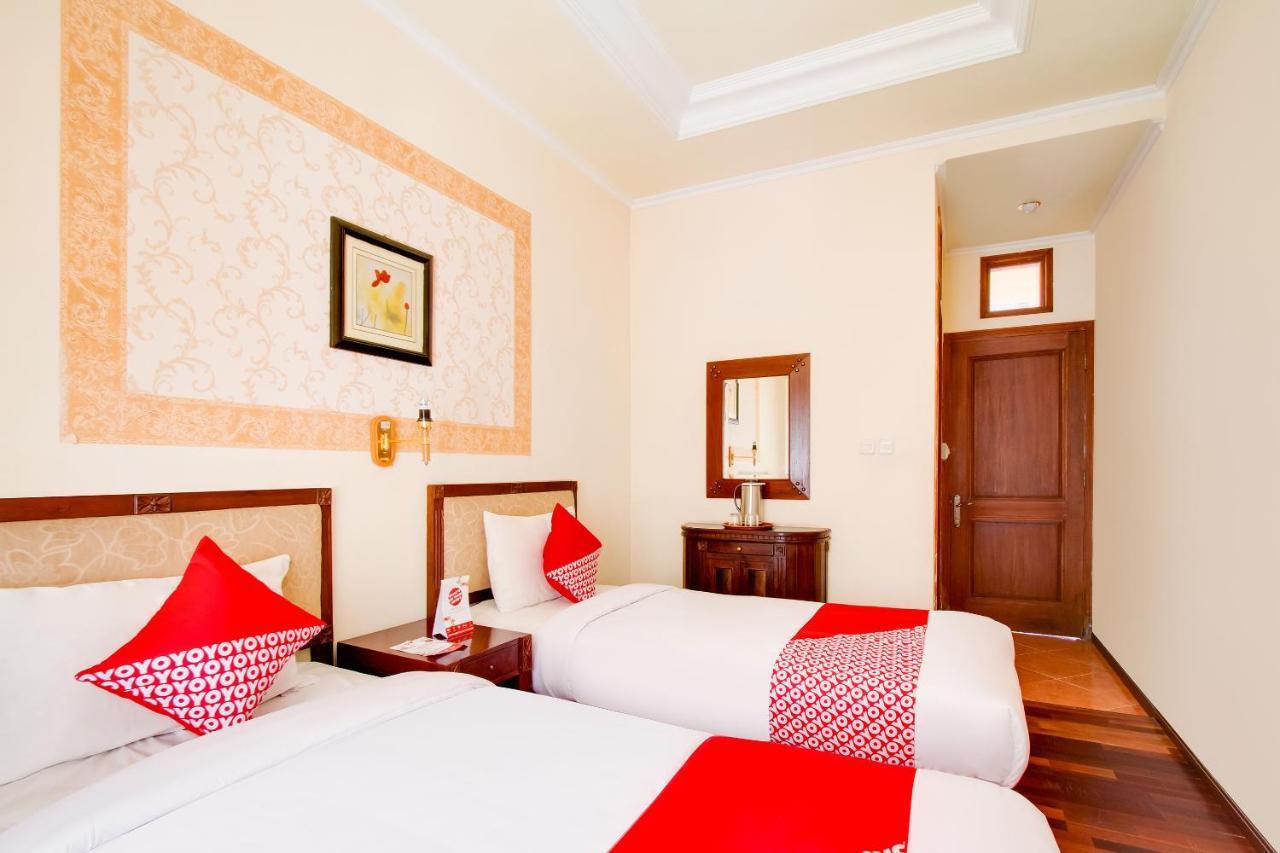 מאלאנג Oyo 3217 The Ts Homestay מראה חיצוני תמונה