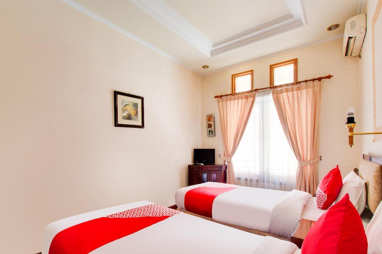 מאלאנג Oyo 3217 The Ts Homestay מראה חיצוני תמונה